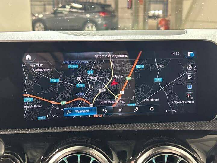 Mercedes Benz CLA 180 Pano/Sport/LED
