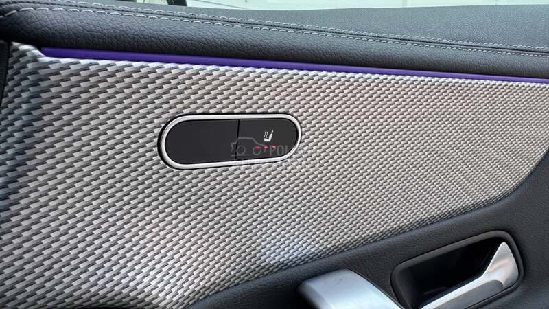 Mercedes Benz CLA 180 Pano/Sport/LED