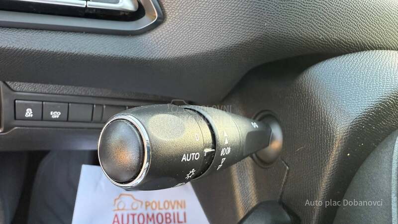 Peugeot 308 1.6 HDi pan/nav/6br