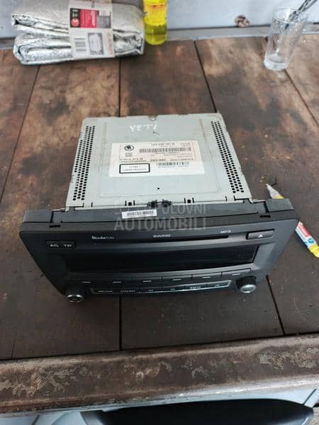 Radio / CD / DVD plejeri