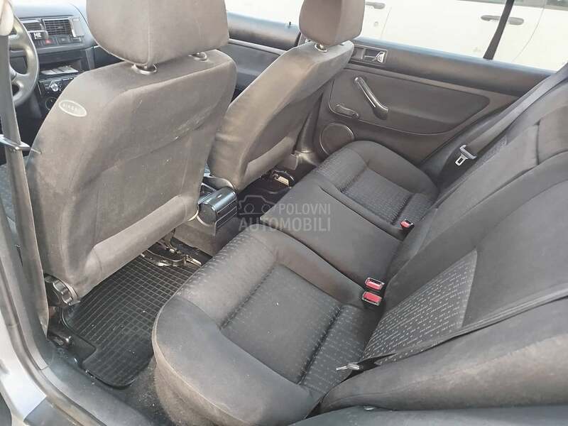 Volkswagen Golf 4 