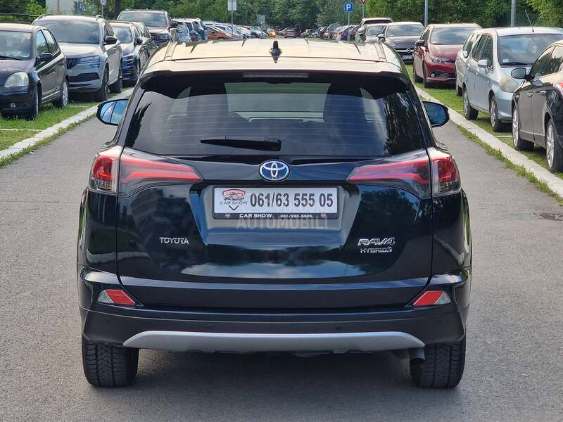 Toyota RAV 4 2.5HYBRID/4WD