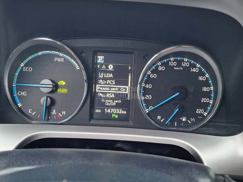Toyota RAV 4 2.5HYBRID/4WD