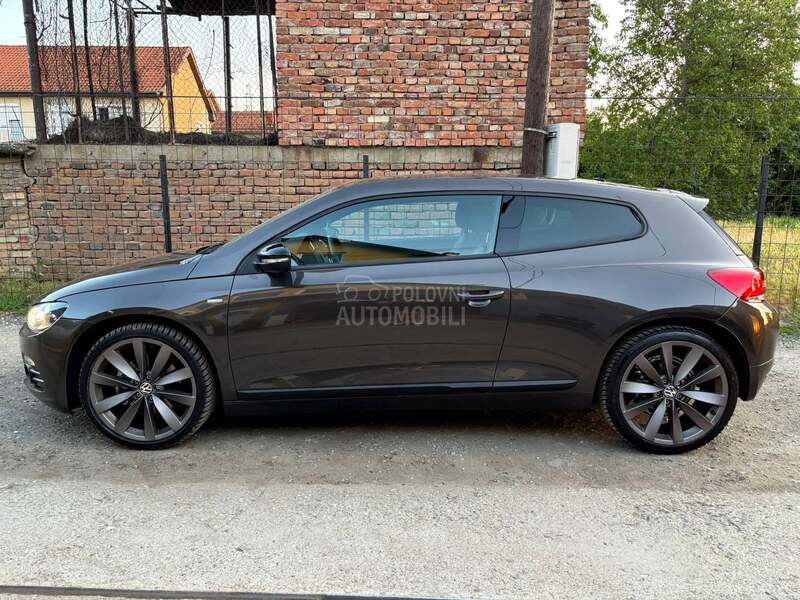 Volkswagen Scirocco 1.4 tsi/NAVl/CH