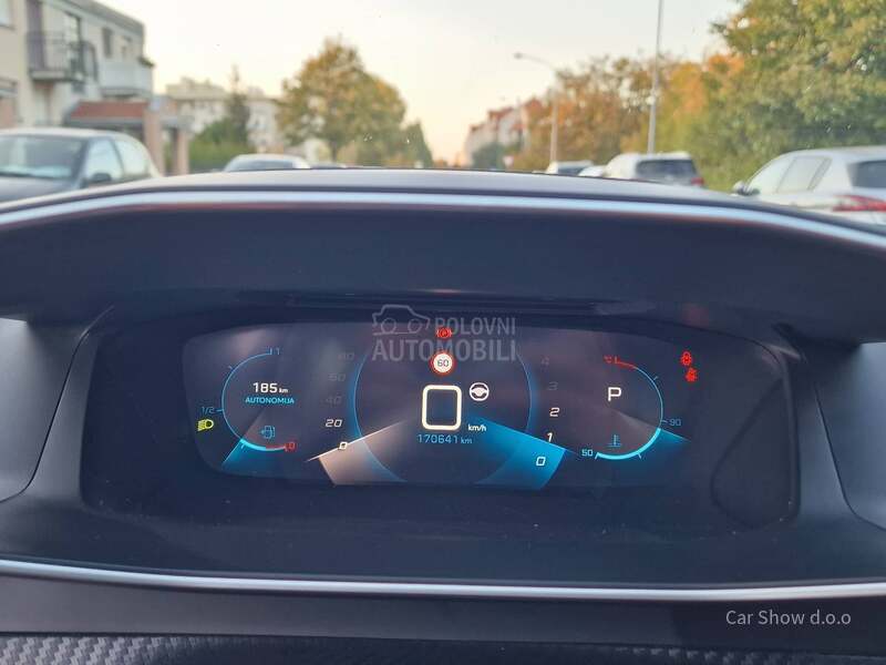 Peugeot 2008 eHDI/ALLURE/VIRT