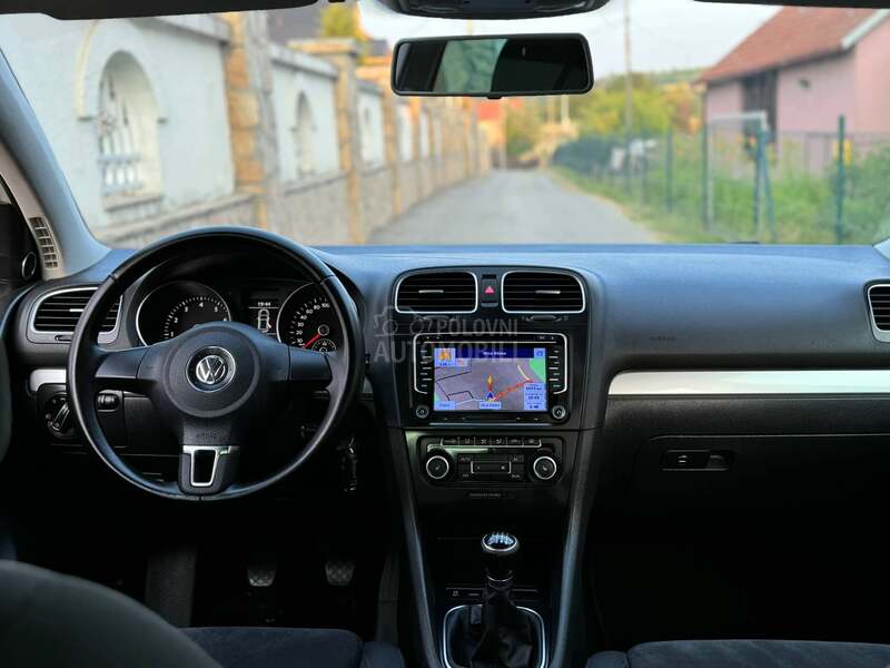 Volkswagen Golf 6 1.4 TSI XENON/NAV