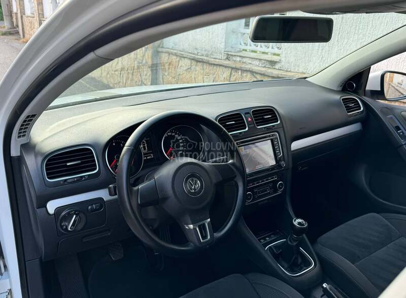 Volkswagen Golf 6 1.4 TSI XENON/NAV