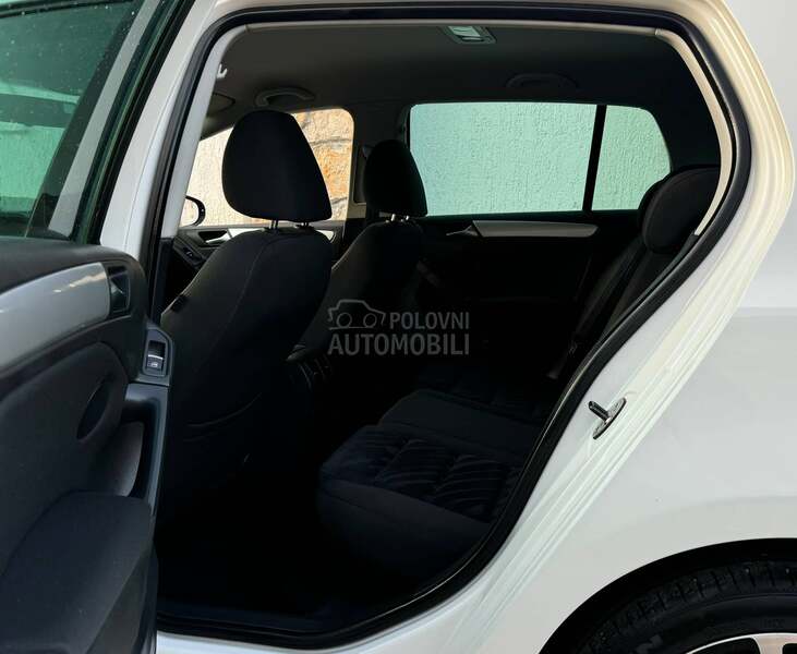 Volkswagen Golf 6 1.4 TSI XENON/NAV