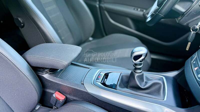Peugeot 308 1.5bluhdi Led