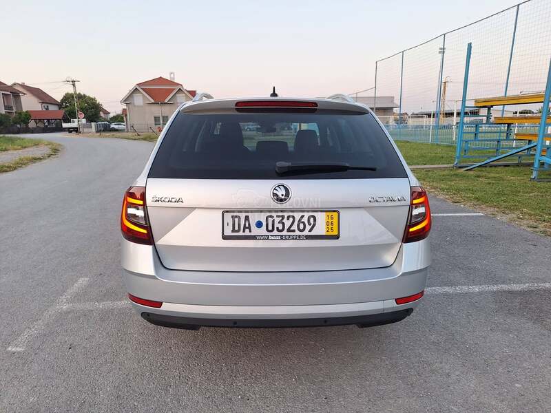 Škoda Octavia 1.6 TDI DSG VIRTUEL
