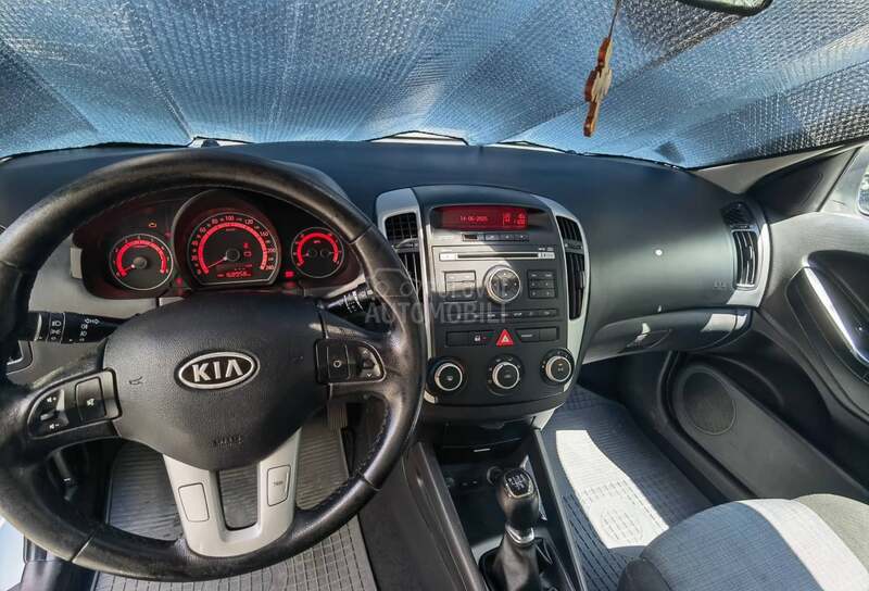 Kia pro_cee`d 