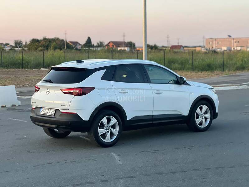 Opel Grandland X ULTIMATE/MATRIX