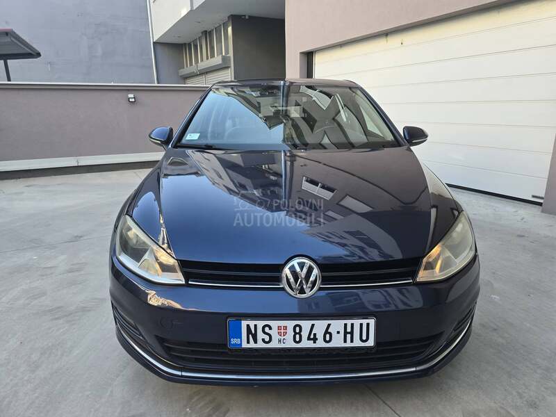Volkswagen Golf 7 2.0 TDI HIGHLINE