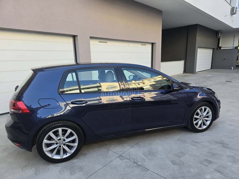 Volkswagen Golf 7 2.0 TDI HIGHLINE