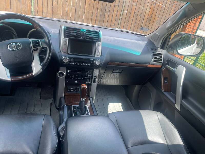 Toyota Land Cruiser 3.0d/MAX F.U.L.L/