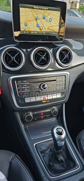 Mercedes Benz CLA 180 Shooting Brake 180 d