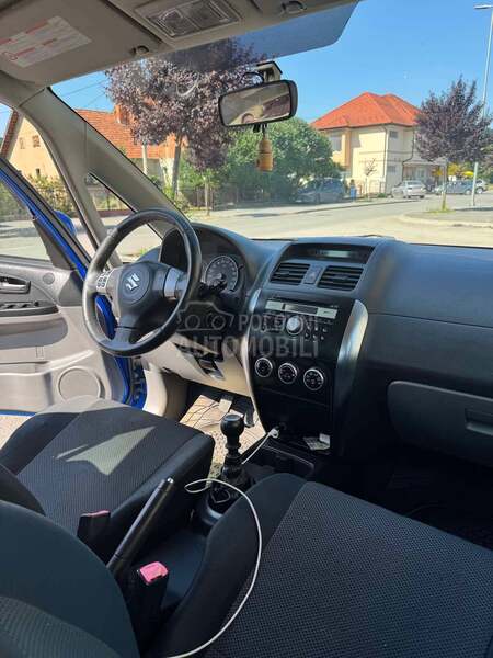 Suzuki SX4 