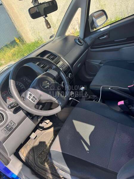 Suzuki SX4 