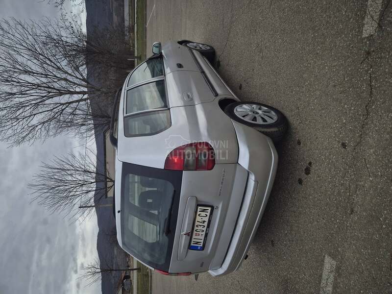 Mitsubishi Space Star 1.9