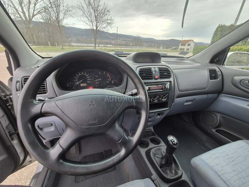 Mitsubishi Space Star 1.9