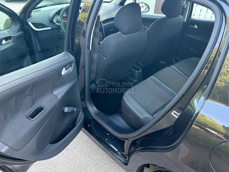 Peugeot 207 1.4 HDI