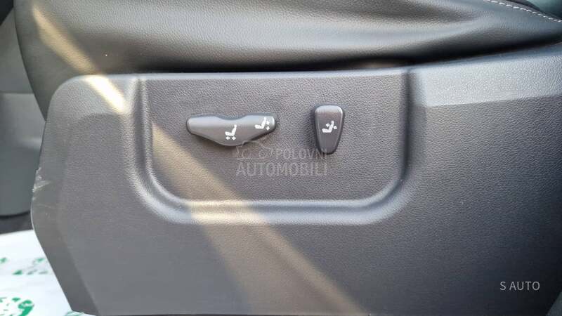 Renault Koleos LUX-PRIVILEGE A/T