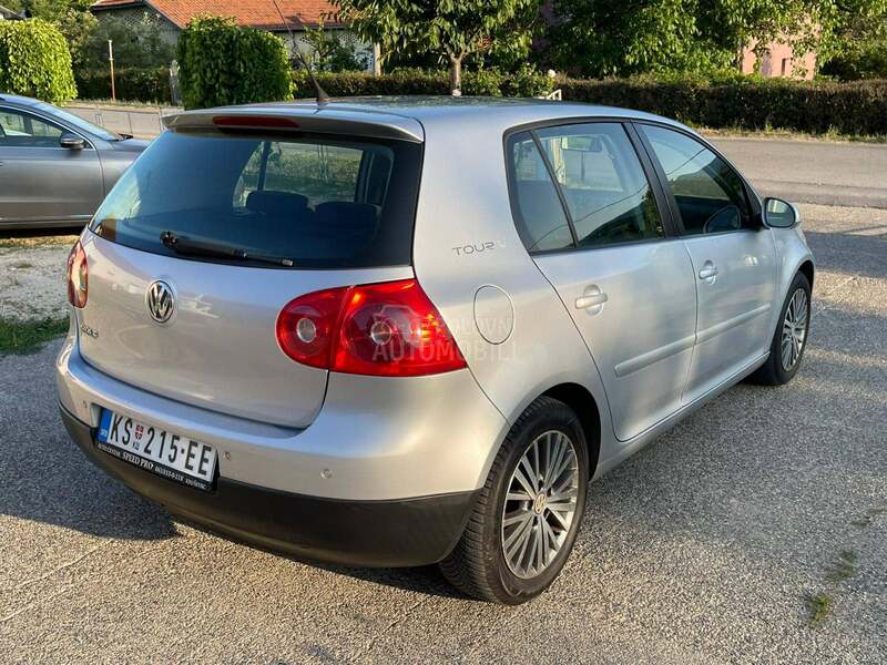 Volkswagen Golf 5 1.4 comfortline