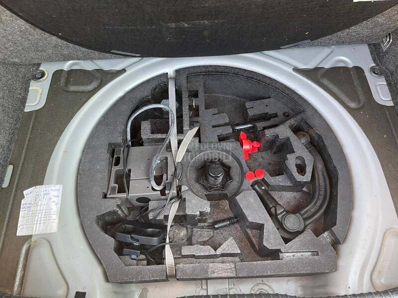 Volkswagen Golf 5 1.4 comfortline