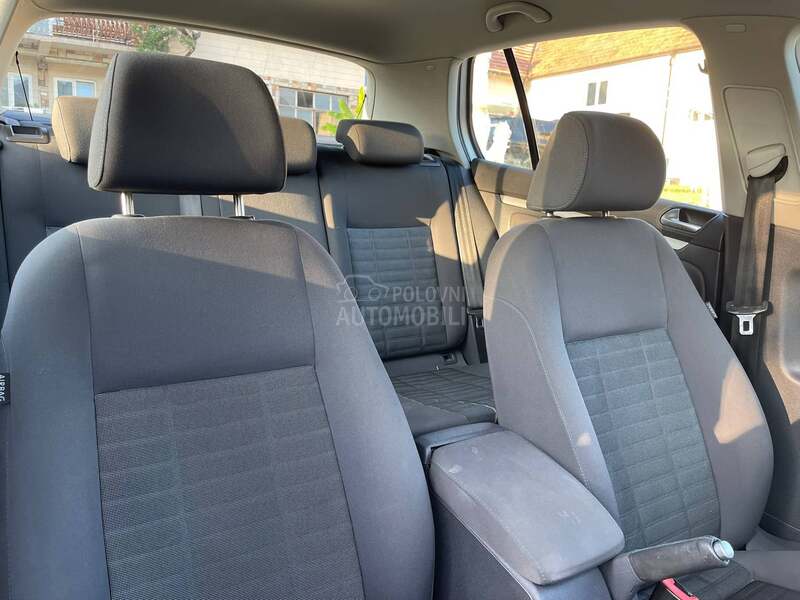 Volkswagen Golf 5 1.4 comfortline