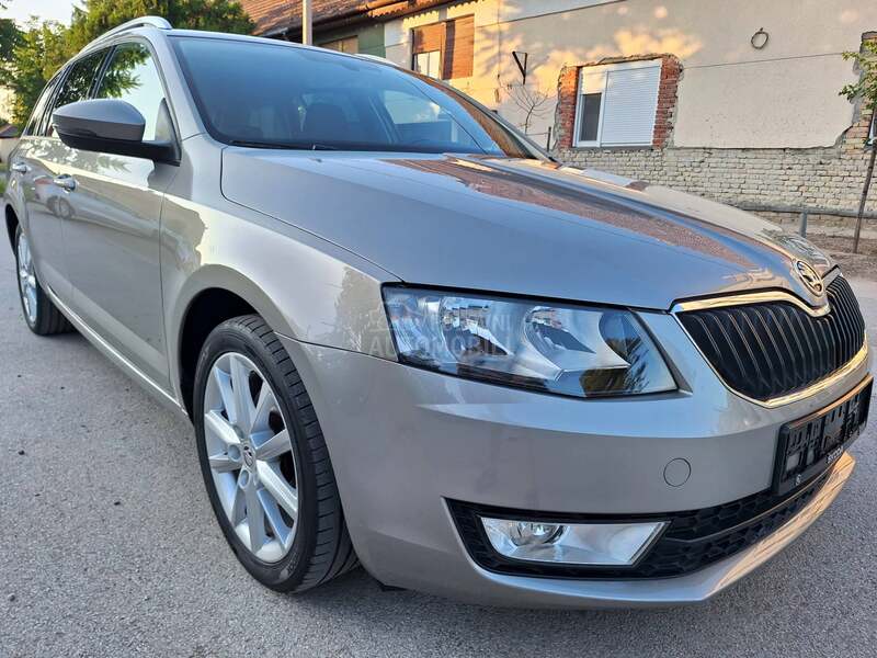 Škoda Octavia POGLEDATI TEXT