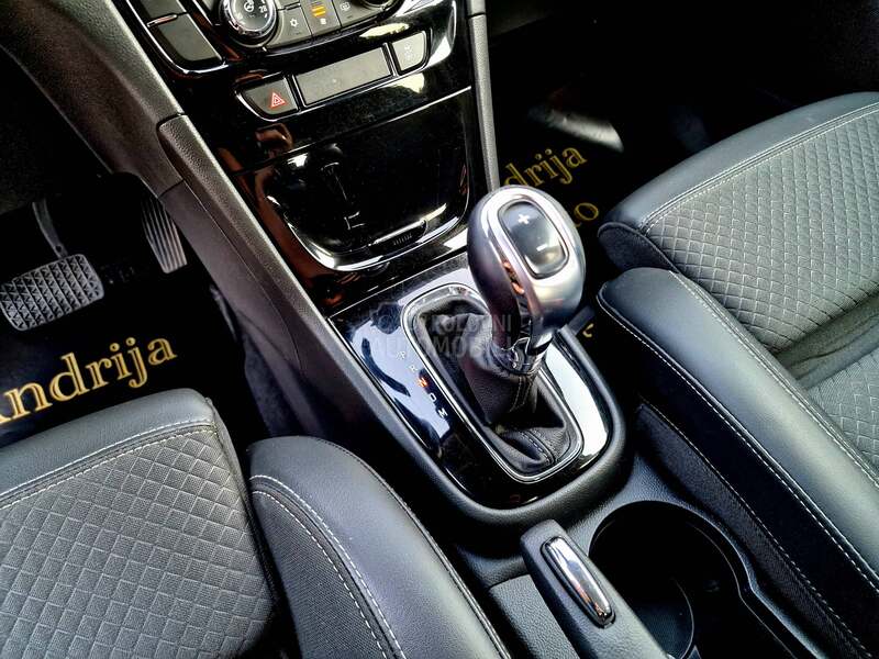 Opel Mokka X COSMO