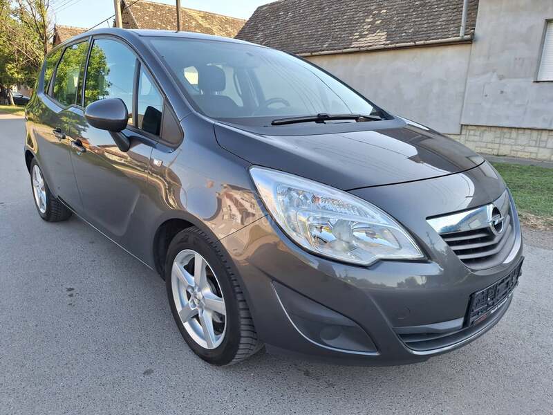 Opel Meriva 1.4 b,VEEL.SERV,NOOV