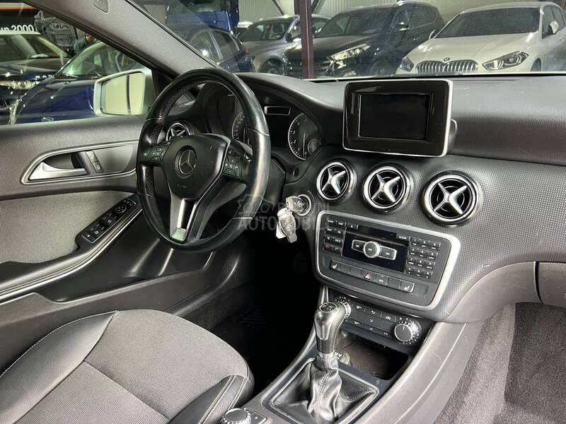Mercedes Benz A 180 