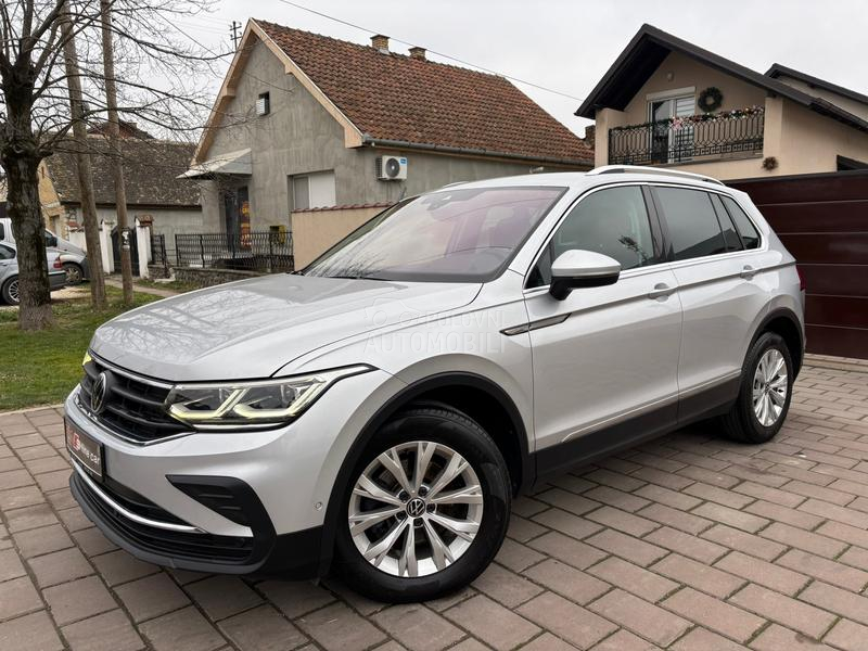 Volkswagen Tiguan 2.0TDI DSG IQ LIGHT