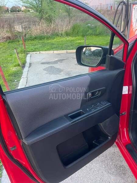 Mazda 5 7sedista