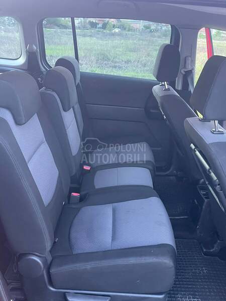 Mazda 5 7sedista