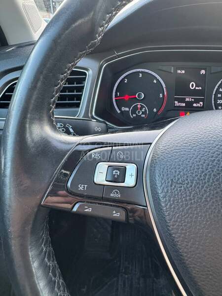 Volkswagen T-Roc 2.0 TDI 4 motion