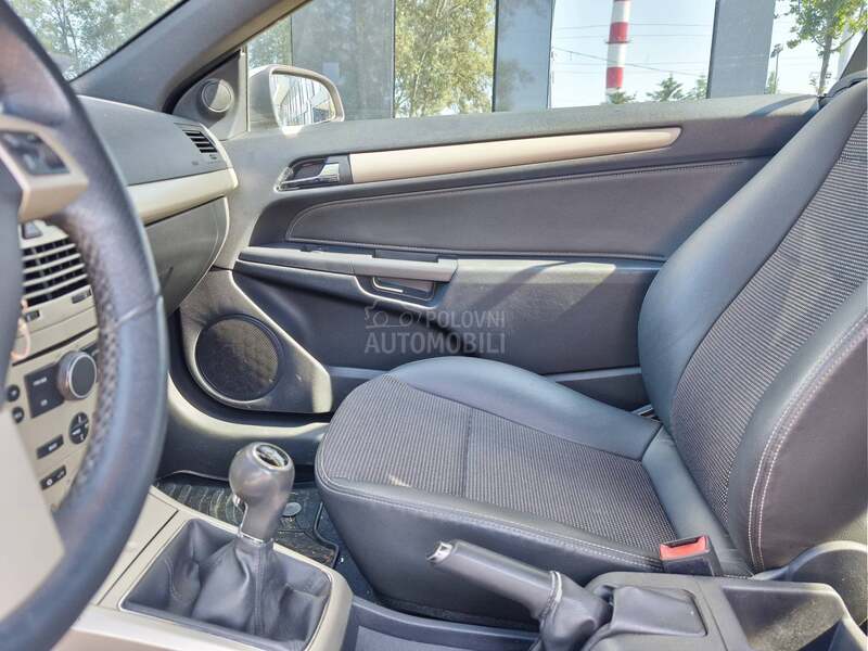 Opel Astra H 1.8 cabrio