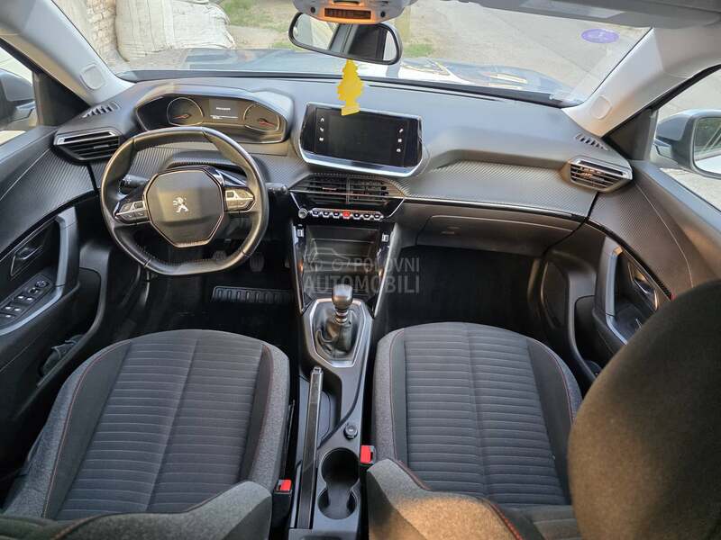 Peugeot 2008 1.2 puretech