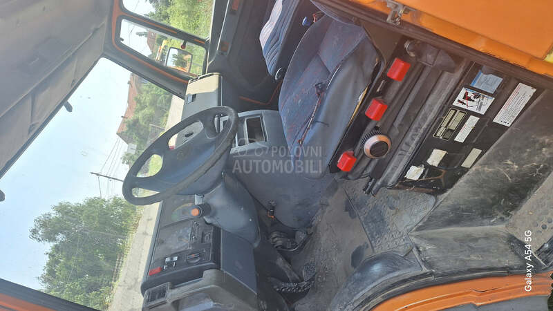 Mercedes Benz vario 818