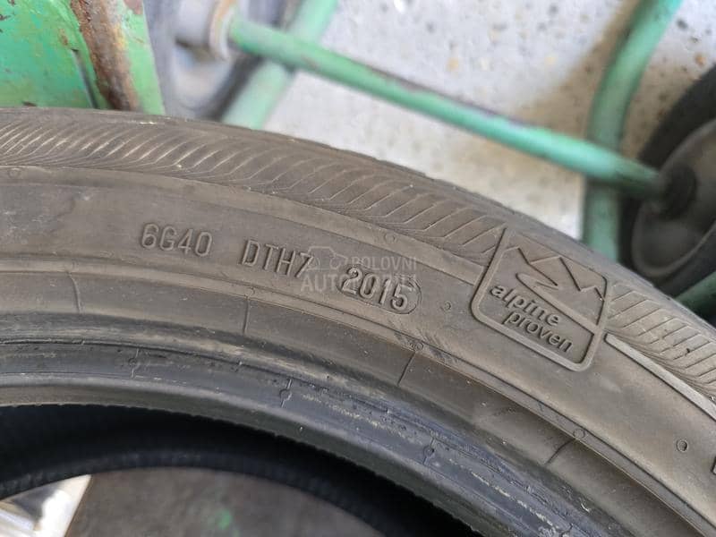 Semperit 225/50 R17 Zimska