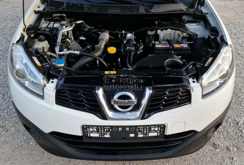 Nissan Qashqai + 2 