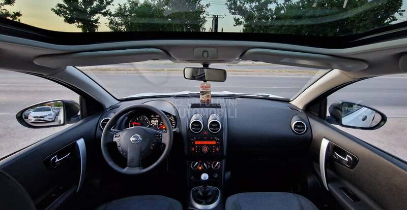 Nissan Qashqai + 2 