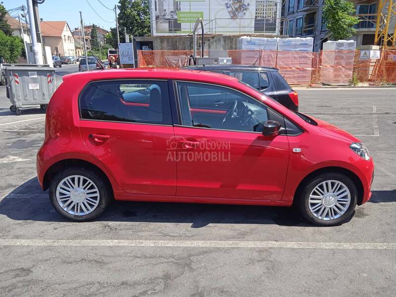 Volkswagen up! 