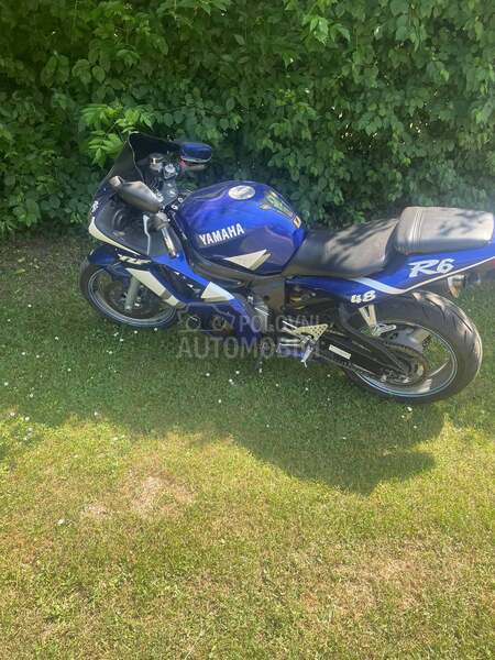 Yamaha R6