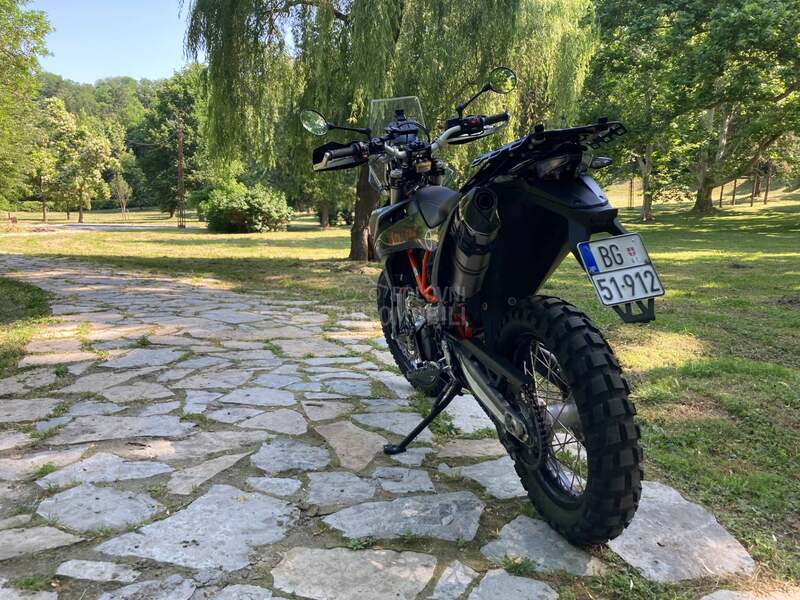 KTM 690 enduro R