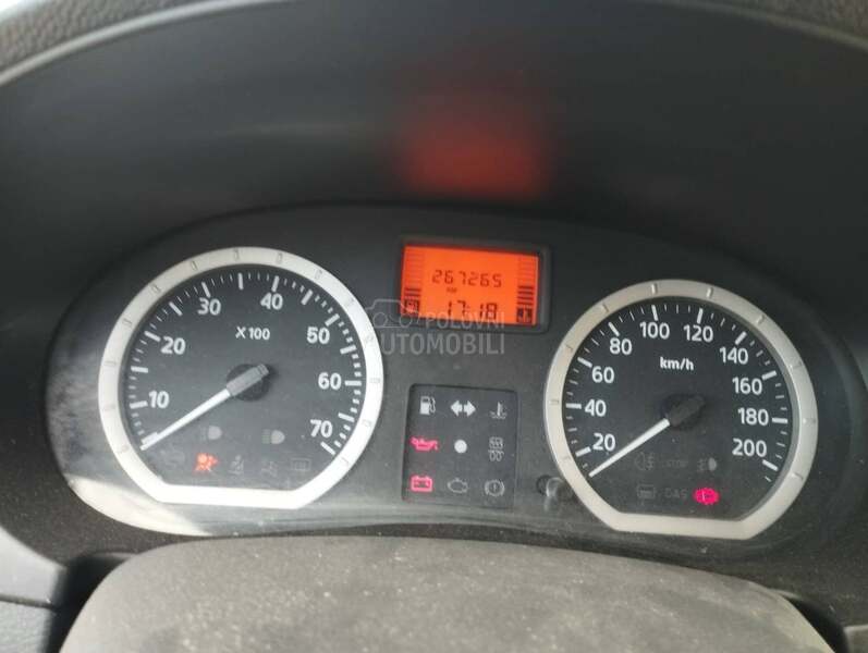 Dacia Logan 