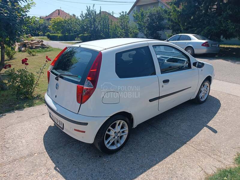 Fiat Punto 1.2 tng  skoro r e g