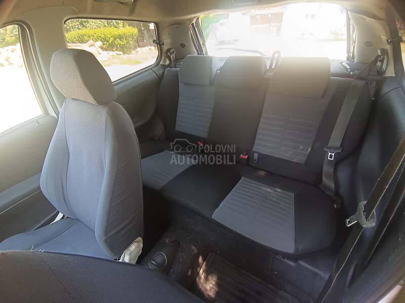 Fiat Punto 1.2 tng  skoro r e g