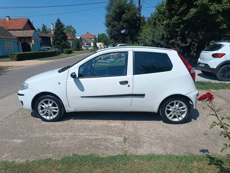 Fiat Punto 1.2 tng  skoro r e g